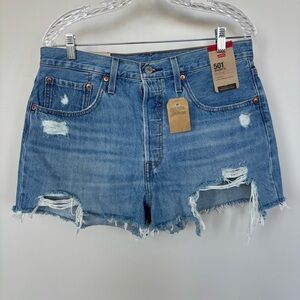 Levi's 501 Distressed Denim Shorts Size 31 NWT